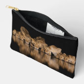 Lion Pride Drinks at the Water Hole at Night アクセサリーポーチ (見開き)