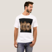 Lion Pride Drinks at the Water Hole at Night Tシャツ (正面フル)