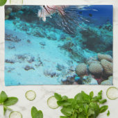 LionfishまたはPterois Miles、海リーフフィッシュ キッチンタオル (折り畳み)