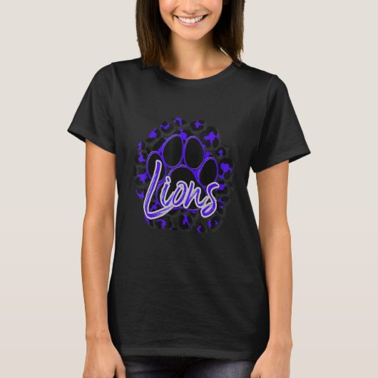 Lions Purple Black Cheetah School Sports Fan Team  Tシャツ (正面)