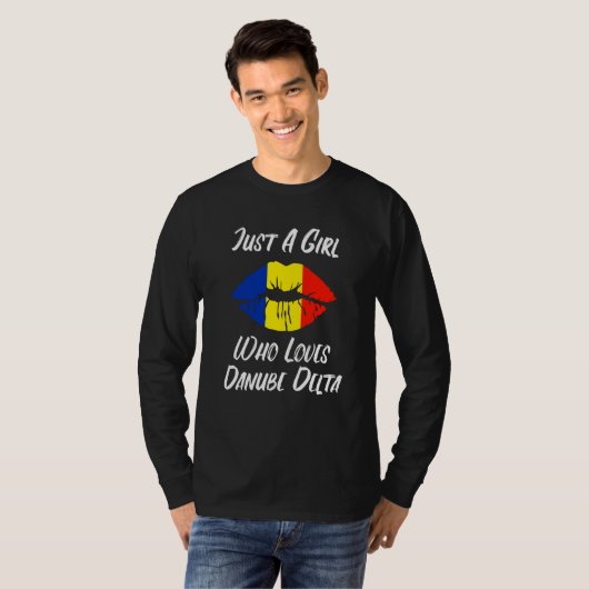 Lips Mouth Love Romanian Flag Danube Delta Tシャツ (正面フル)