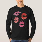 Lipstick Kisses for Valentines Day Tシャツ (正面)
