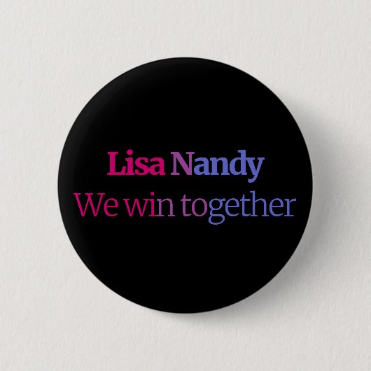 Lisa Nandy Bi Badge – 一緒に勝つ 缶バッジ (正面)