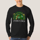 Literacy Coach Rainbow Lucky St Patrick's Day Scho Tシャツ (正面)