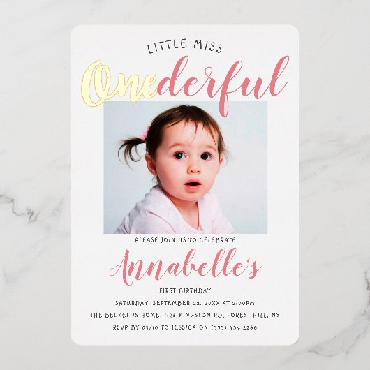 Little 恋しく思 Onederful写真第1の誕生日実在 箔招待状 (正面)