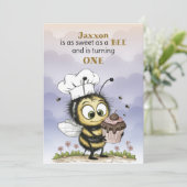 Little Bee Baby Boy First Birthday 招待状 (スタンド正面)