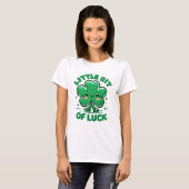 Little Bit of Luck – Cute Kawaii Clover  Tシャツ (正面フル)