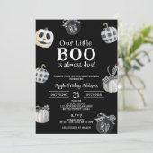 Little BOOはほとんど期限が来ている、ハロウィーンの赤ちゃんシャワー 招待状 (スタンド正面)