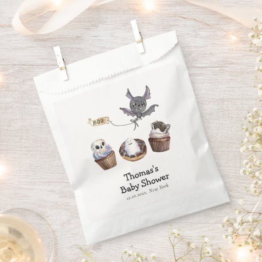 Little Boo Halloween cupcake Baby Shower フェイバーバッグ (クリップ留めされた状態)