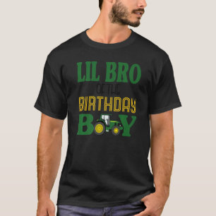 Little Brother of the誕生日for Boy Farm Tracto Tシャツ