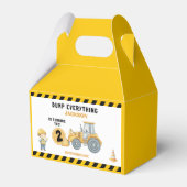 "Little Builder– Construction Truck 2nd Birthday フェイバーボックス (正面サイド)