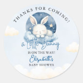 Little Bunny is on the way Baby Shower  ラウンドシール (正面)