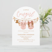 Little Cowgirl Clothesline Baby Shower 招待状 (スタンド正面)