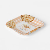 Little Cutie Pie Gingham Baby Shower ペーパープレート (傾斜あり)