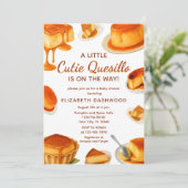 Little Cutie quesillo Fall Boy Girl Baby Shower 招待状 (スタンド正面)