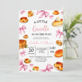 Little Cutie quesillo Pink Bow Baby Shower 招待状 (スタンド正面)