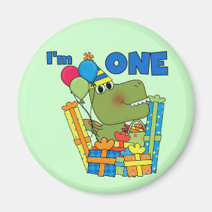 Little Dino 1st誕生日Tシャツとギフト マグネット