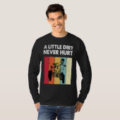 Little Dirt Never Hurt Funny ATV Quad Bike Racing  Tシャツ (正面フル)