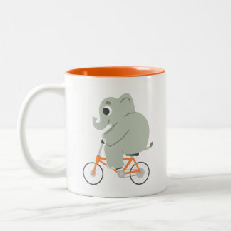 Little Elephant On A Bike ツートーンマグカップ