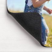 Little Girl Blowing Dandelion Seeds マウスパッド (コーナー)