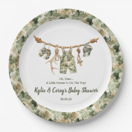 Little Hunter Duck or Deer Hunting Camo Boy ペーパープレート