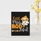 Little Miss Boo-tiful Cute Boo Ghost Halloween Tod カード (黄色い花)