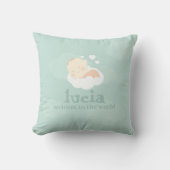 Little One on cloud pillow, New Baby Throw Pillow  クッション (正面)