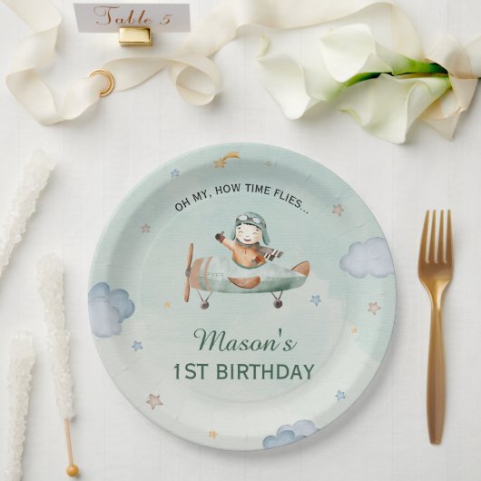 Little Pilot Green Sky 1st Birthday Airplane Party ペーパープレート (ウェディング)