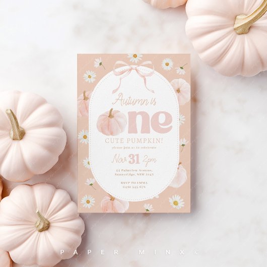 Little Pumpkin 1st Birthday Daisies Peach Bow 招待状
