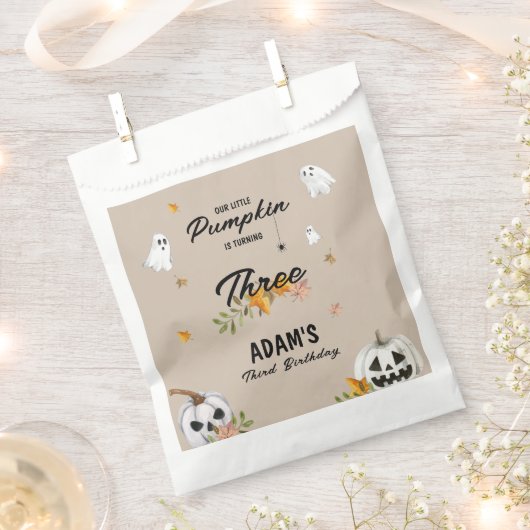 Little Pumpkin Halloween Any Age Birthday フェイバーバッグ (クリップ留めされた状態)