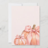 Little Pumpkin on the Way Pink Bow Baby Shower 招待状 (裏面)
