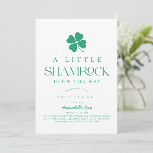Little Shamrock Modern Baby Shower 招待状 (スタンド正面)