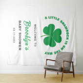 Little Shamrock White Green Baby Shower Backdrop タペストリー (インサイチュ(横))