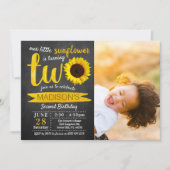 Little Sunflower Chalkboard 2nd Birthday Photo 招待状 (正面)