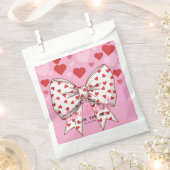 Little Sweetheartはピンクの赤ちゃんシャワーの途中にある フェイバーバッグ (クリップ留めされた状態)