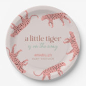 Little Tiger Modern Pink Girl Baby Shower  ペーパープレート (正面)