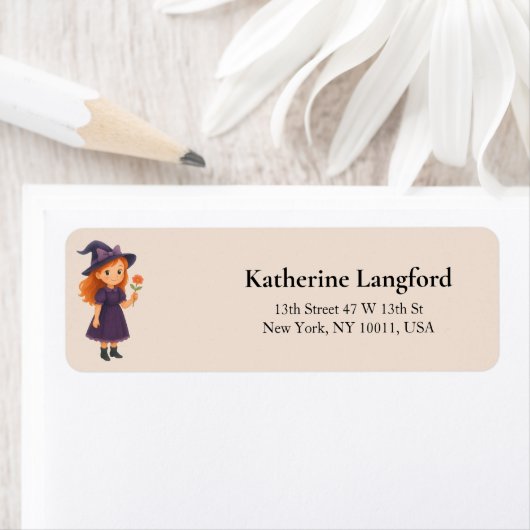 Little Witch with Flower Halloween Baby Shower ラベル (インサイチュ)