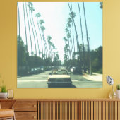 Little Yellow Car キャンバスプリント (インサイチュ (リビング))