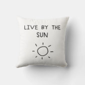 Live By the Sun クッション (裏面)