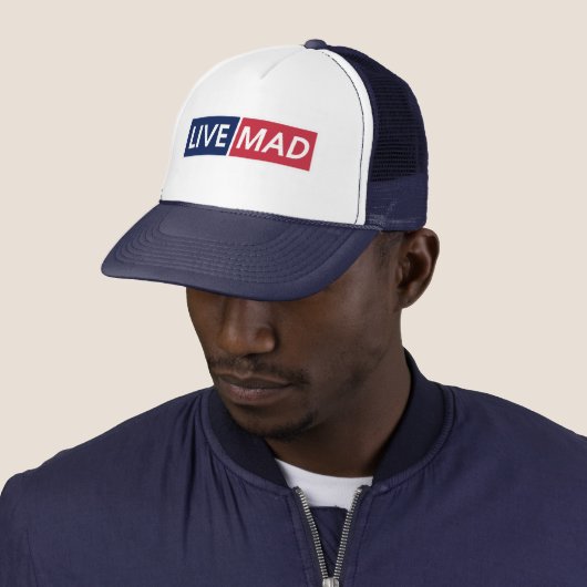 Live Mad Bold Typography Hat Design キャップ (インサイチュ)