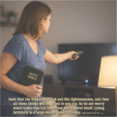 Living faithfully is enough シール (正面)