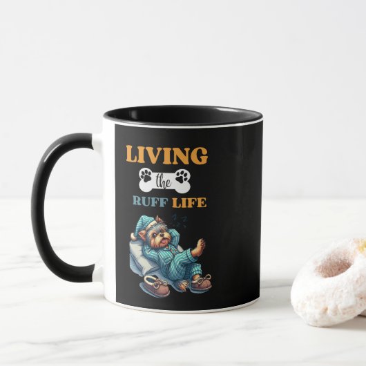 「Living The Ruff Life」ヨークシャーテリア11oz Coffee Mug マグカップ (ドーナツ)