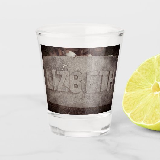 Lizzie Borden墓標 – 秋川， MA ショットグラス (正面)