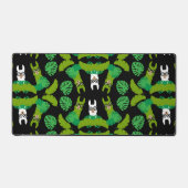 Llama Themed Print デスクマット (正面)