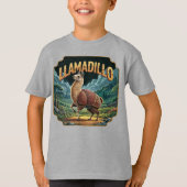 Llamadillo Illustration – Llama Armadillo Funny Tシャツ (正面)