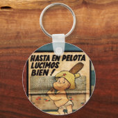 Llavero Cubano Hasta En Pelota Lucimos Bien キーホルダー (正面)
