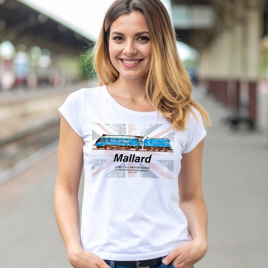 LNER Class A4 Mallard locomotive profile with flag Tシャツ