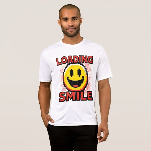Loading Smile – Retro Pixel Art 8-Bit Smiley Face Tシャツ (正面フル)