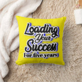 Loading Your Success For Five Years – Motivational クッション (ブランケット)