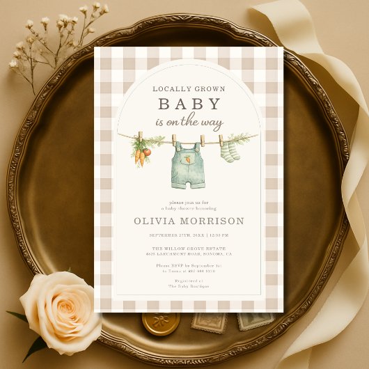 Locally Grown Farmers Market Gingham Baby Shower 招待状